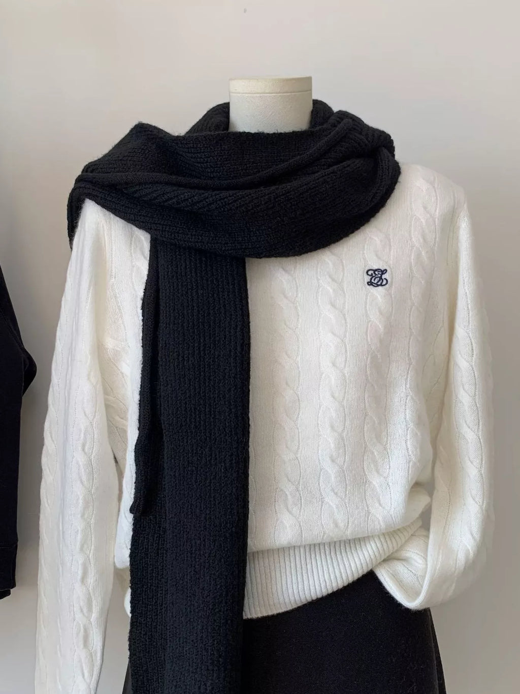 01bc3497f370438d8ed083c8b41deb40-Max-Origin